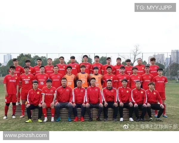 上海足球队比赛经验的变革与发展引发热议探讨新机遇与挑战 上海足球队比赛经验的变革与发展引发热议探讨新机遇与挑战